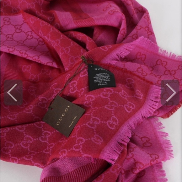 Gucci scarf interlocking GG  wool silk gg wrap Shawl barbie pink - Picture 6 of 7